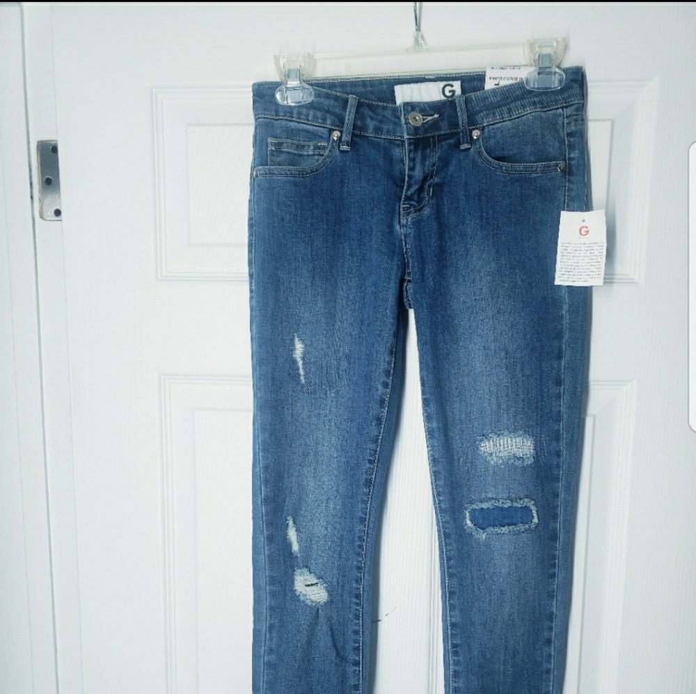 Women's Guess jeans size 24